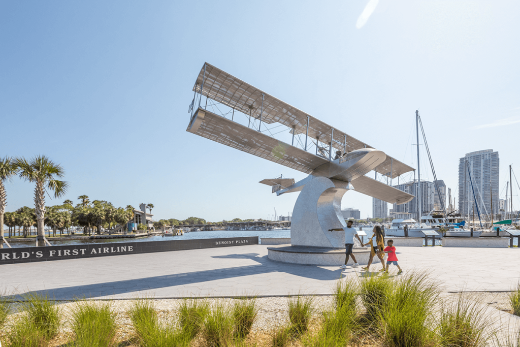 Featured Image for World’s First Airline Monument